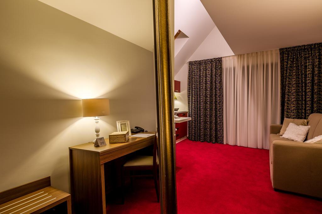 Hotel Boutique Belvedere 시나이아 외부 사진